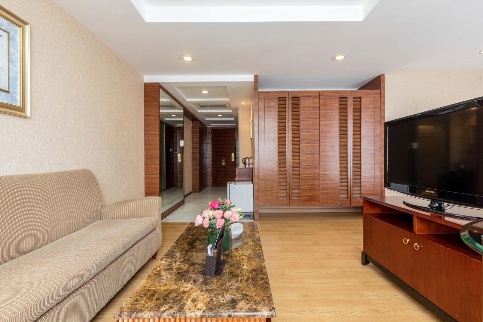 Guangzhou Good International Hotel ภายนอก รูปภาพ